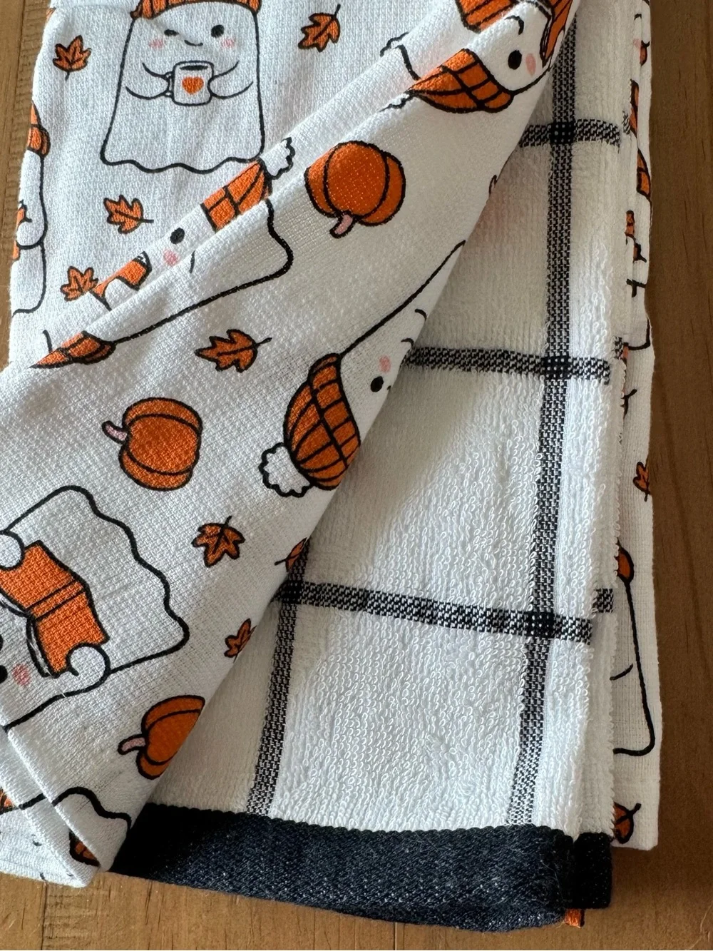 Cute Beanie Ghost Casaba Towel Set Coffee Lover Bookish Fall Halloween Decor